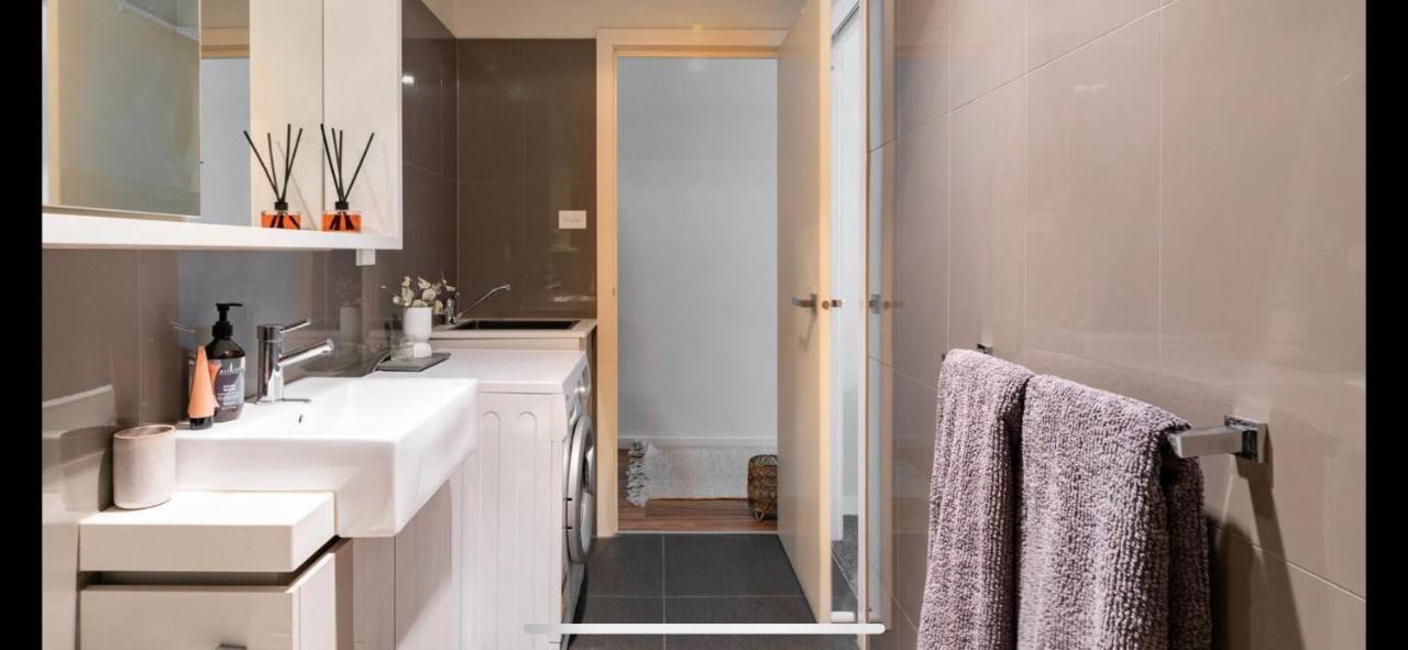 The Pas.Coe - A Stylish 1 Bedroom Unit With Free Parking. Melbourne City Exterior foto
